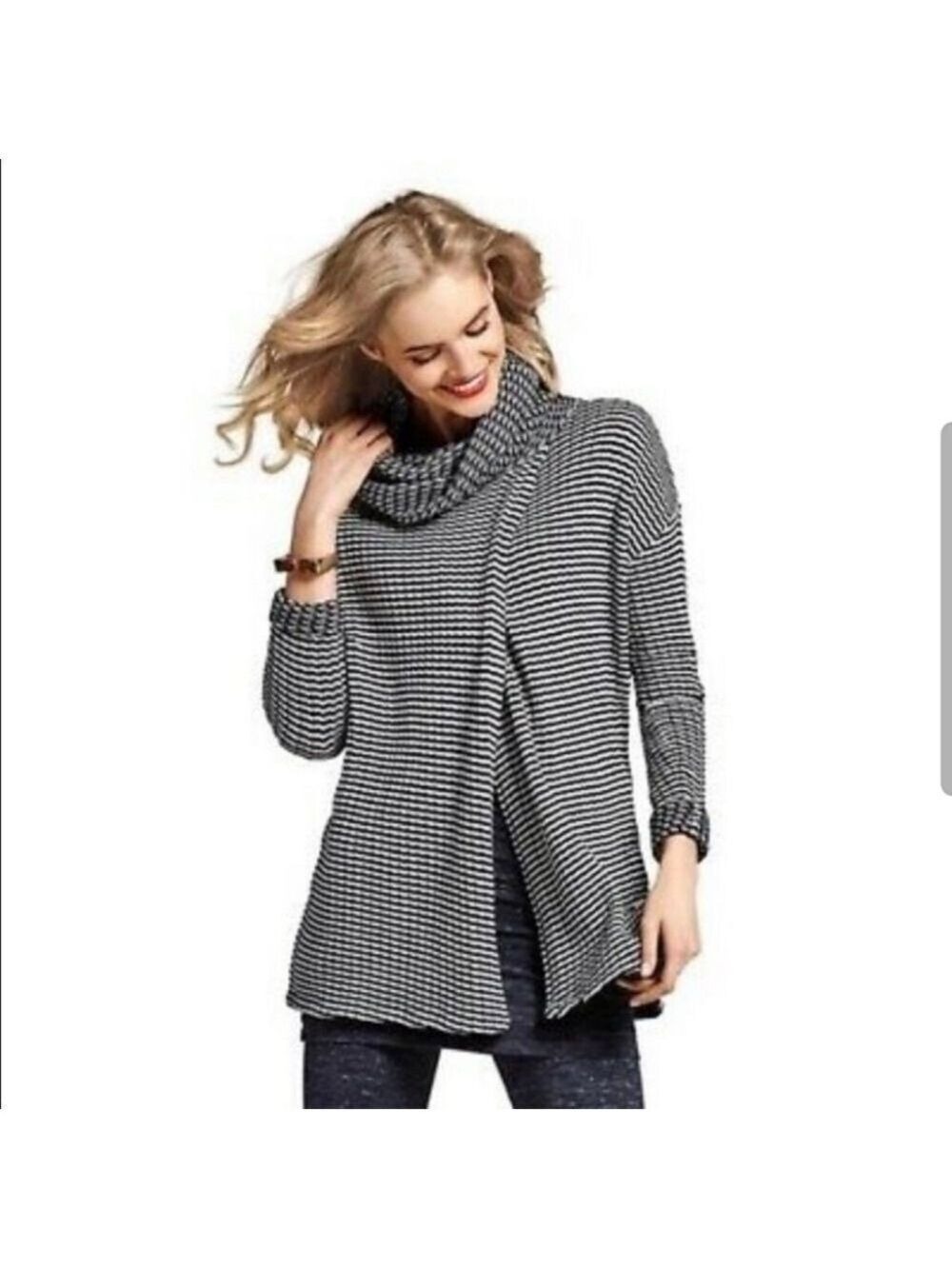 Cabi Fergie turtleneck sweater - Picture 4 of 7